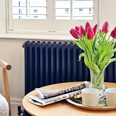 Luxury 2 Bed Townhouse Apartment, Centre הרוגייט
